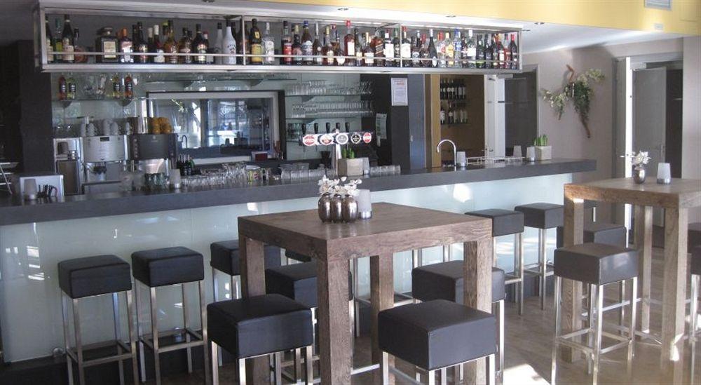阿诺努餐厅酒店 东卡佩勒 外观 照片